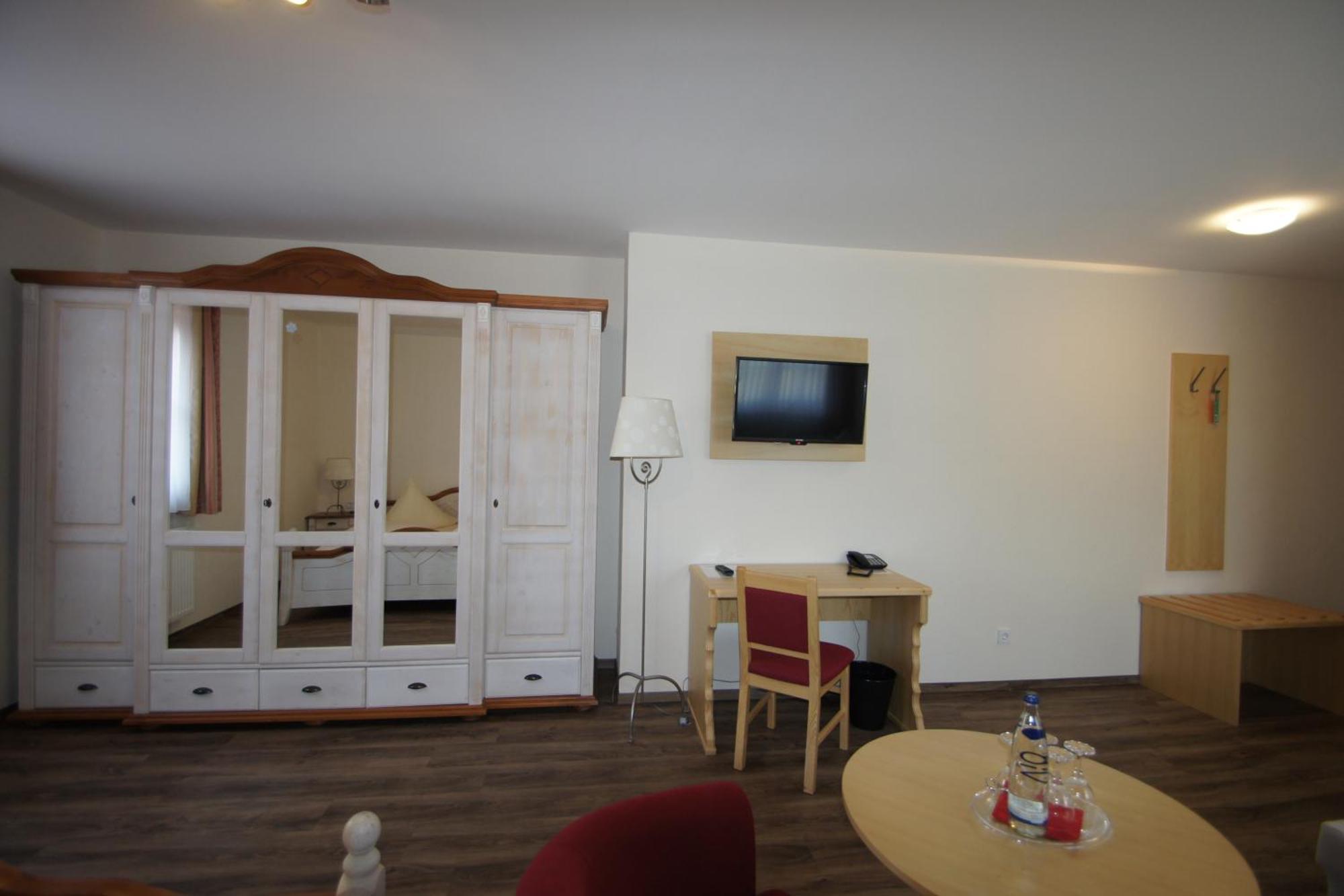 Gasthof Schoenau Heilsbronn Oda fotoğraf